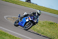 anglesey-no-limits-trackday;anglesey-photographs;anglesey-trackday-photographs;enduro-digital-images;event-digital-images;eventdigitalimages;no-limits-trackdays;peter-wileman-photography;racing-digital-images;trac-mon;trackday-digital-images;trackday-photos;ty-croes